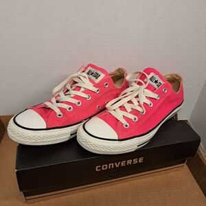 Neon Hot pink low top Converse womens 10 mens 8